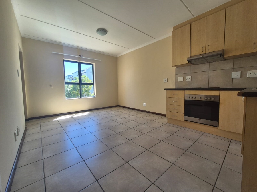 To Let 2 Bedroom Property for Rent in Buh Rein Estate Western Cape